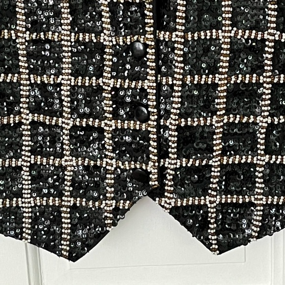 Vintage Theo 90’s Black/Gold/Pearl Checkered Print Sequin Beaded Vest Size M - Picture 3 of 12